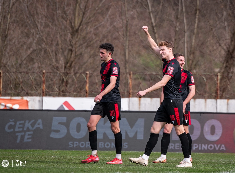 Partija u Konjicu poslala jasnu poruku tribinama: Zaboravite na ljepotu!